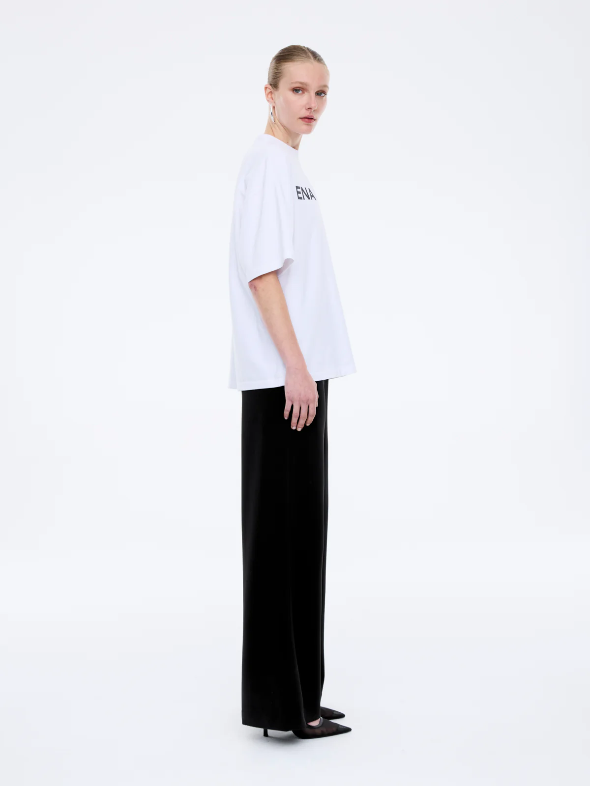 Chloe Oversized Tee Core Logo - Image 4