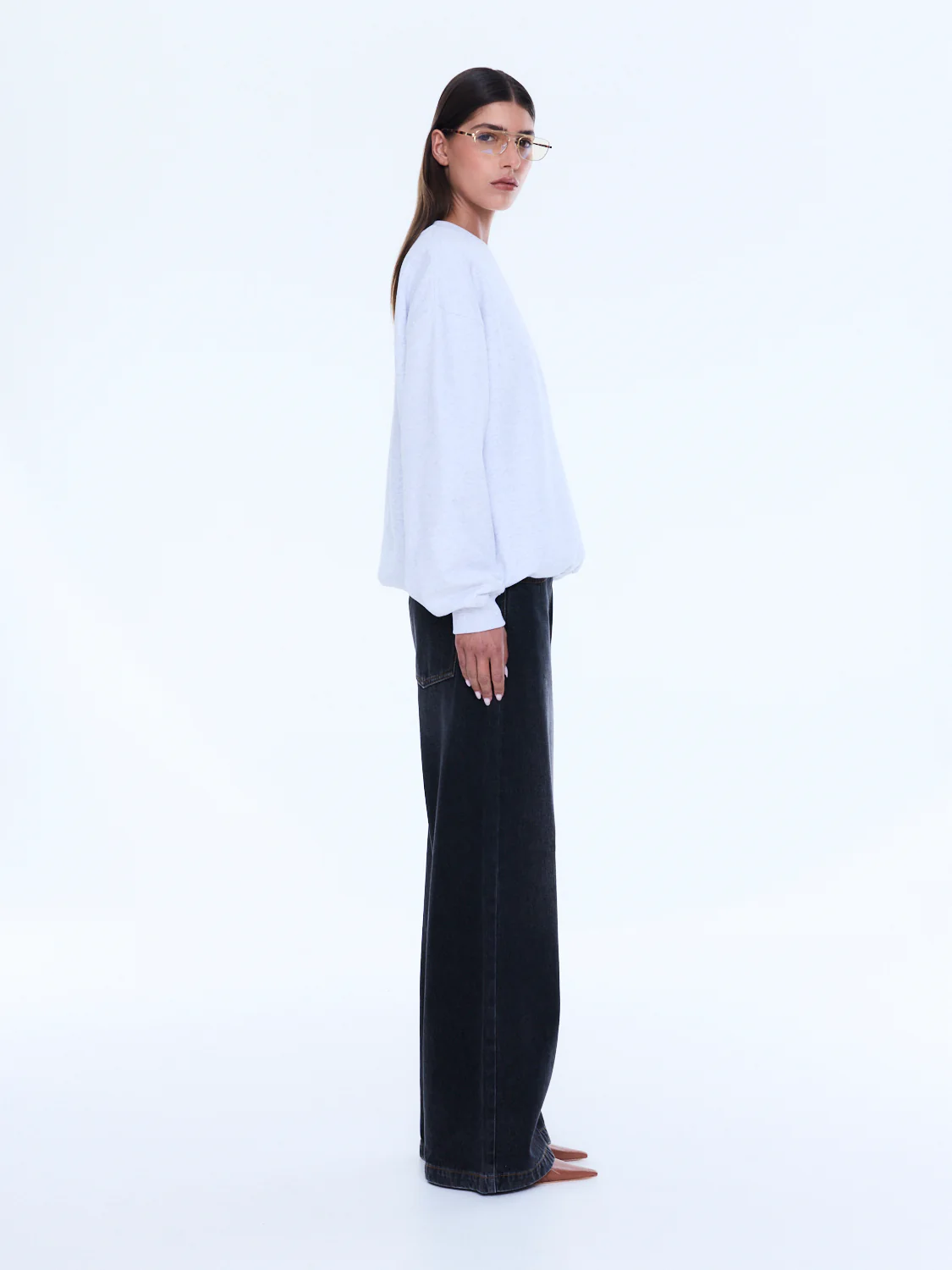 MILA OVERSIZED SWEATER - Image 3