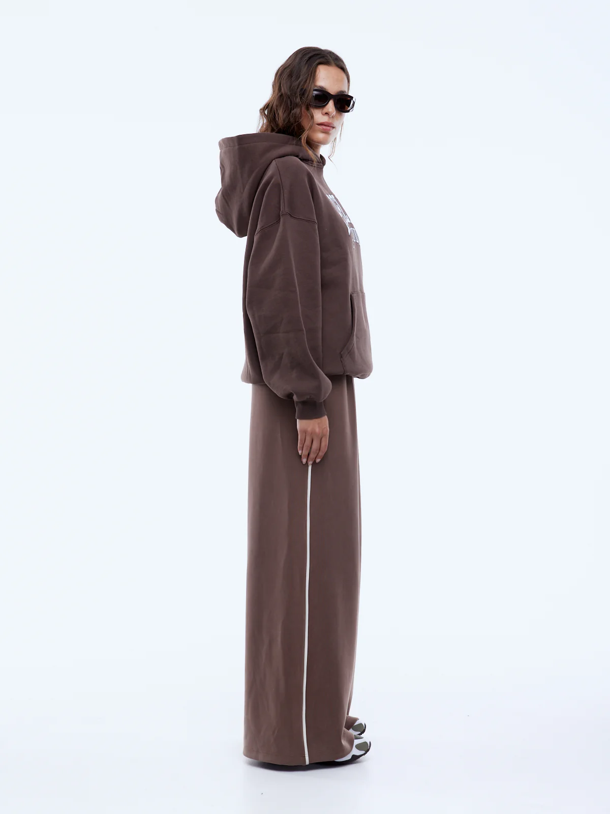 PELLY STUDIO HOODIE - Image 3